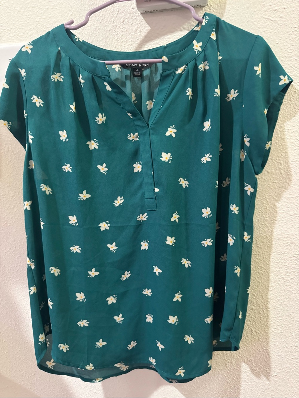 41 Hawthorn Teal Floral Split-Neck Short-Sleeve Top - Picture 6 of 7